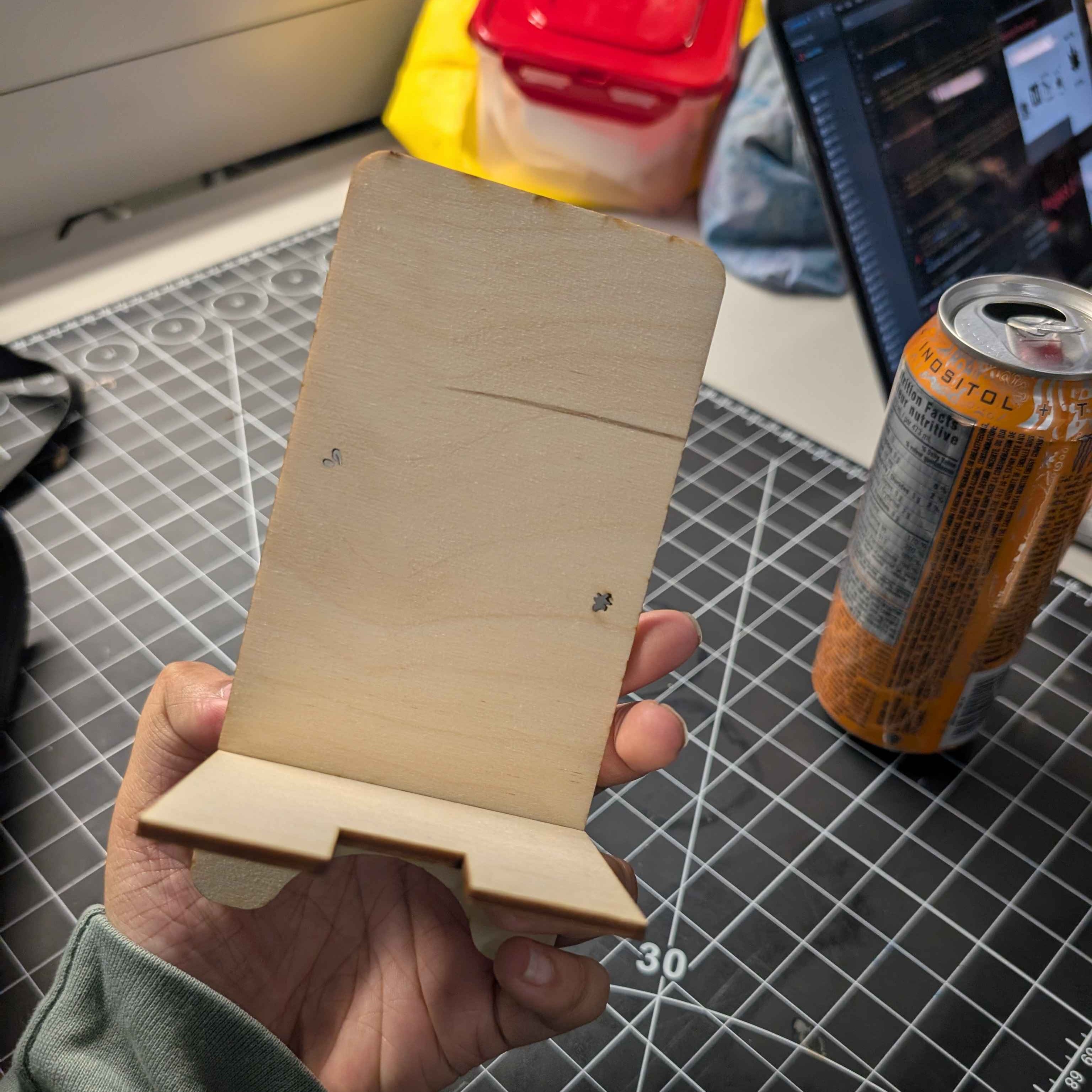 I was really amazed by how clean the cuts were when analyzing the finished product of the laser cut wood. The edges are most Likely smoother due to the fact that the woods been sanded thoroughly.