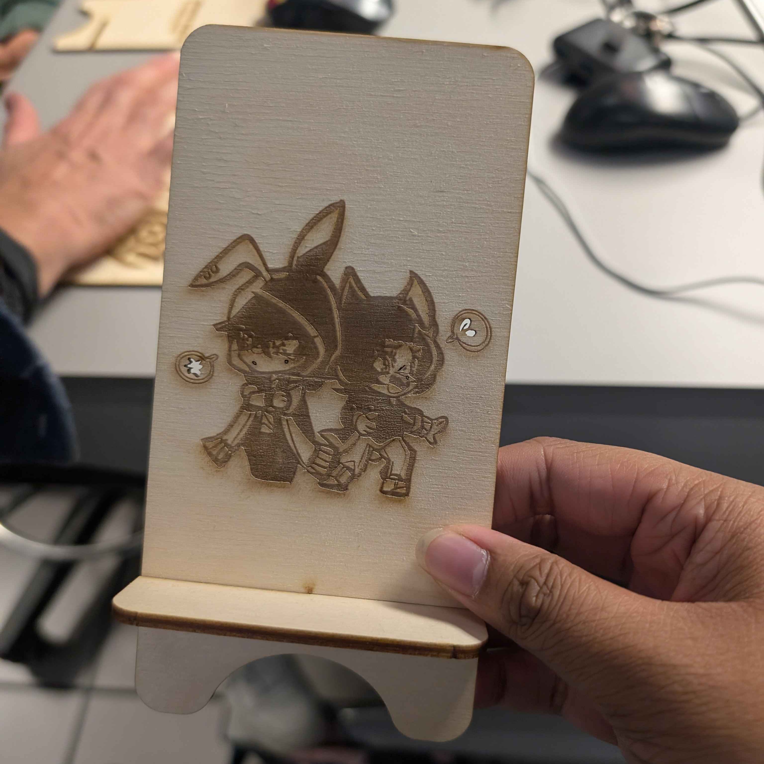 After a little bit of sanding the stand after it had been freshly laser cut, the quality of the cut amazed me. Aside from lines or fills being more thicker than I thought, it is pretty accurate to what I had provided.